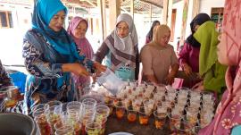 Akhiri Rangkaian 20 Sesi, Bimtek B2SA PKK Ponjong Hadirkan Menu Favorit